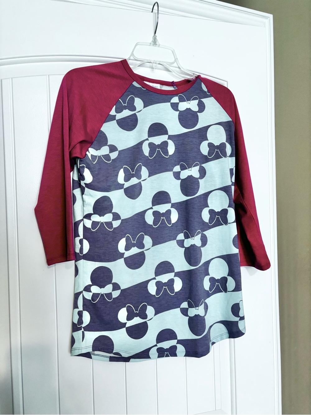 LuLaRoe Disney Mickey Minnie Print Raglan Tee
